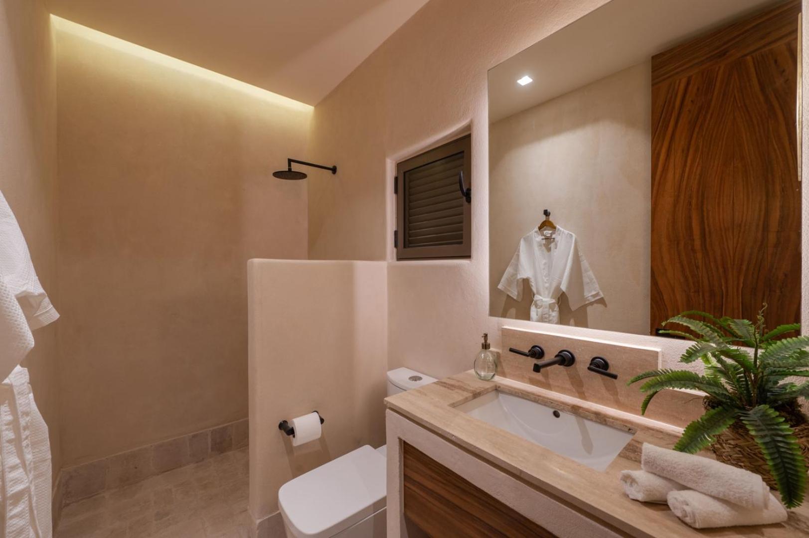 2br Boho Chic Style In W/ Private Pool
